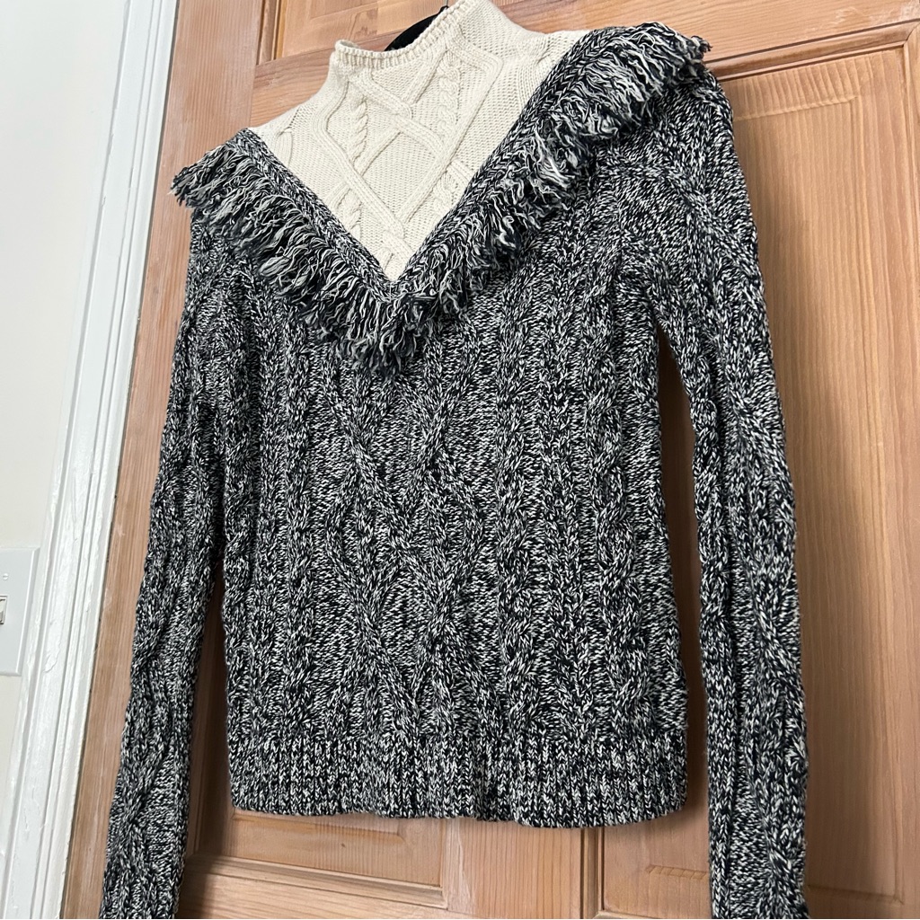 Intermix Deja Fringe Apres Ski Cable Knit Mock Neck Pullover Gray Sweater Size P